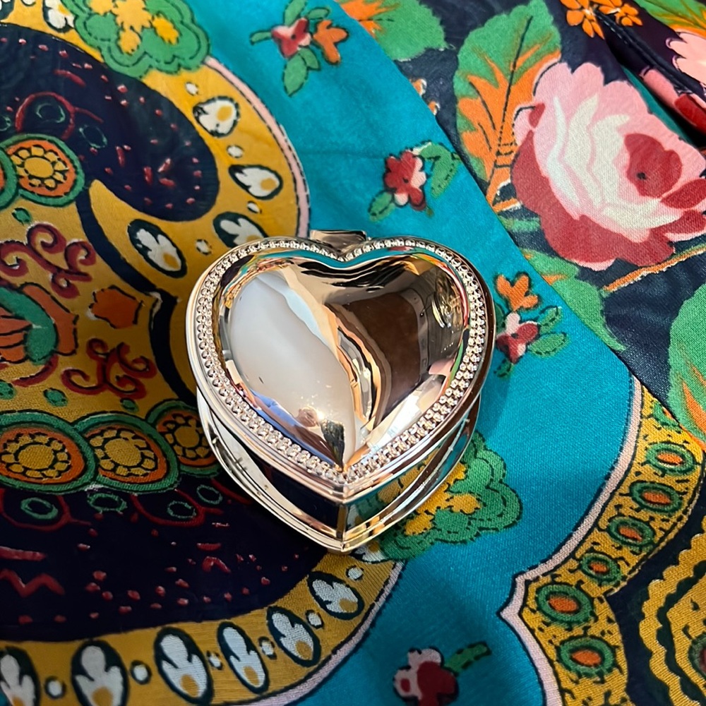 Gorham 1831 Heart Shaped Jewlery Box